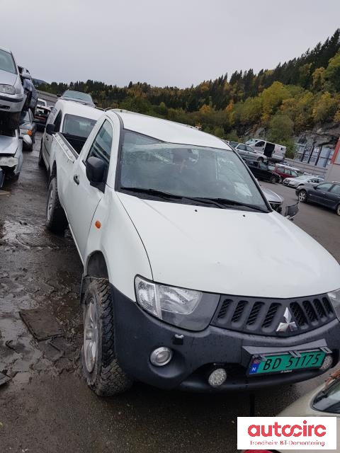 Mitsubishi L200 2006-2015 (Type IV) , Motorkode: 4D56, Girkassekode: 5TRINNS