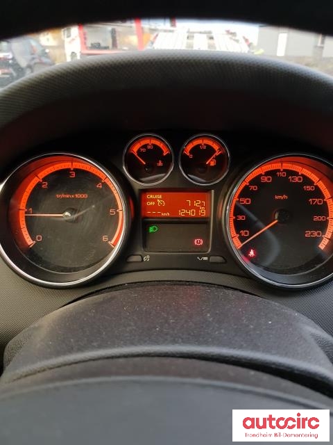 Peugeot 308 2011-2013 (Type I, Fase 2) , Motorkode: 9H06, Girkassekode: 5TRINNS
