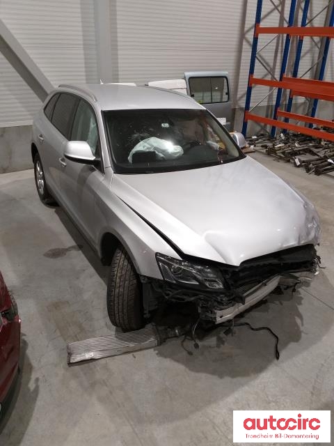 Audi Q5 2008-2012 (Type I, Fase 1) , Motorkode: CAHA    CAH, Girkassekode: LAW MSJ
