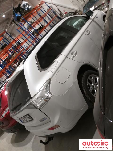 Mitsubishi Outlander 2012-2015 (Type III, Fase 1) , Motorkode: 4B11, Girkassekode: AUTOMAT