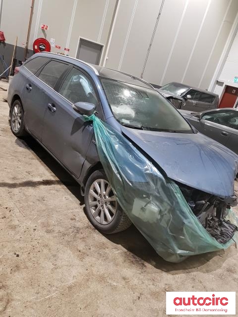 Toyota Auris 2015-2019 (Type II, Fase 2) , Motorkode: 2ZR-FXE    99HK, Girkassekode: 