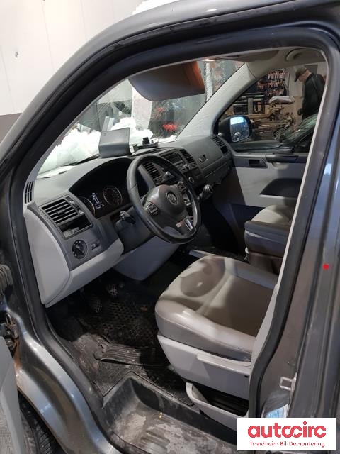 VW Transporter / Caravelle 2009-2015 (Fase 2) (T5) (T5), Motorkode: CAAC., Girkassekode: KQK