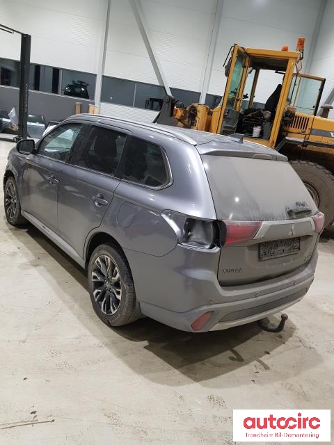 Mitsubishi Outlander 2015-->> (Type III, Fase 2) , Motorkode: 4B11, Girkassekode: F1EKA