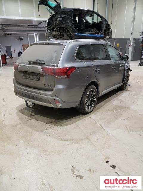 Mitsubishi Outlander 2015-->> (Type III, Fase 2) , Motorkode: 4B11, Girkassekode: F1EKA