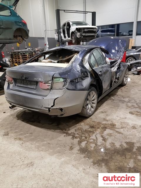 BMW 3-Serie 2012-2018 (F30/F31/F34) (F30/F31/F34), Motorkode: N20B20B 135KW 184HK, Girkassekode: GA8HP45Z