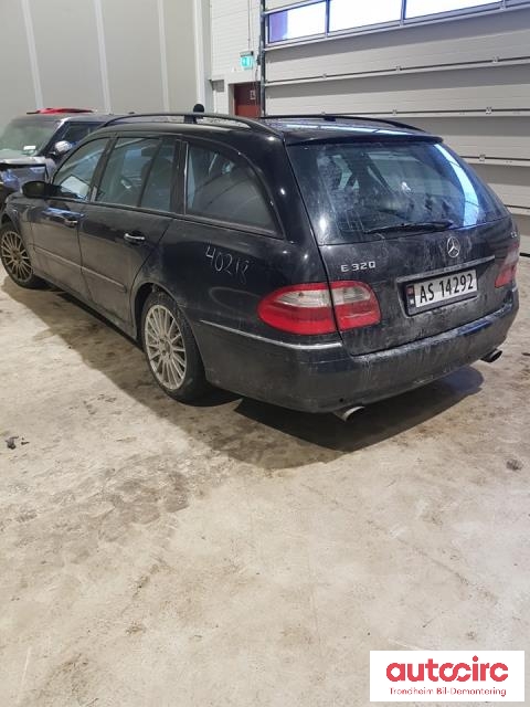 Mercedes E-Klasse 2002-2006 (Fase 1) (W211) (W211), Motorkode: OM648.961, Girkassekode: