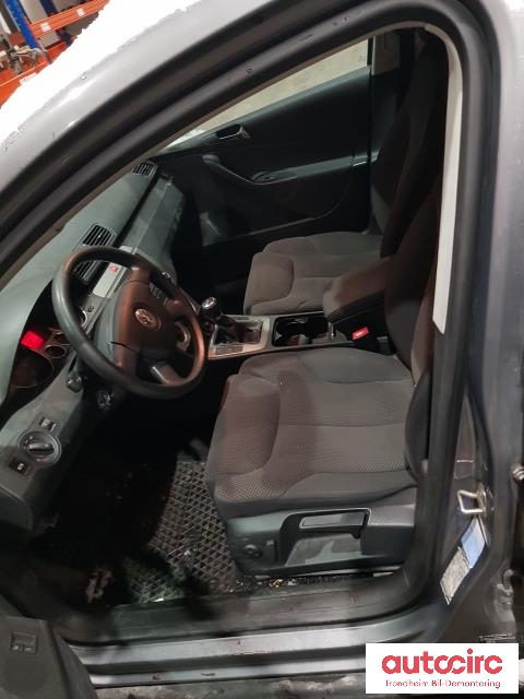 VW Passat 2005-2010 (B6) (B6), Motorkode: BLF, Girkassekode: HPB