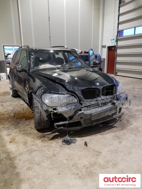 BMW X5 2007-2013 (E70) (E70), Motorkode: N57 D30 A, Girkassekode: 
