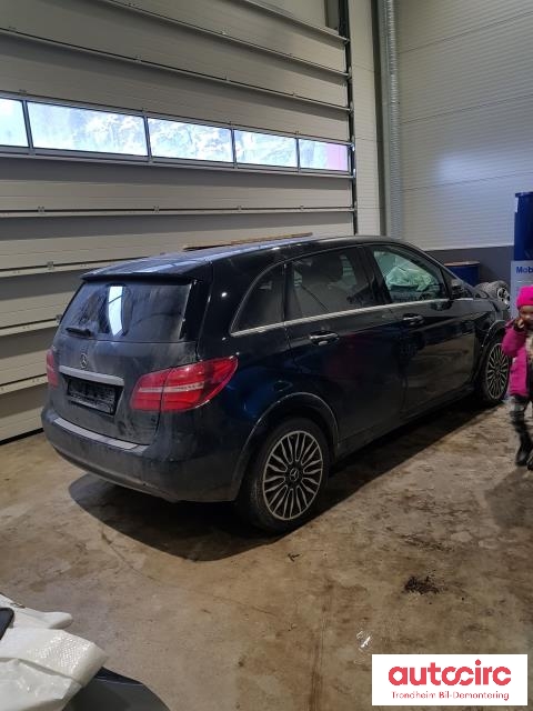 Mercedes B-Klasse, electric drive 2014-2018 (W242) (W242), Motorkode: EM0004, Girkassekode: TRINNLØS