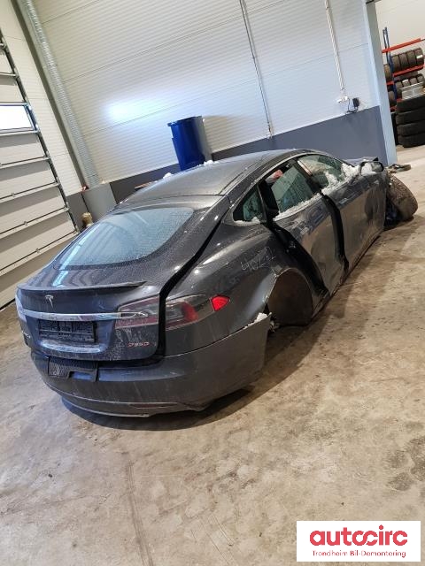 Tesla Model S 2013-2016 (Fase 1) , Motorkode: L2S L1S, Girkassekode: TRINNLØS