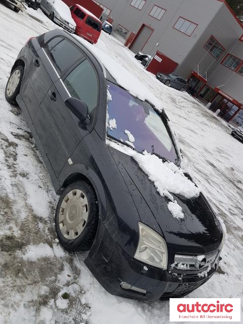 Opel Signum 2003-2006 , Motorkode: Z19DT, Girkassekode: 
