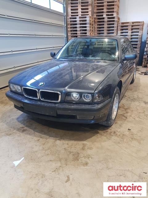 BMW 7-Serie 1993-2001 (E38) (E38), Motorkode: M52B28, Girkassekode: 