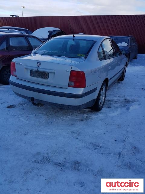 VW Passat 1997-2000 (B5,3B) (B5,3B), Motorkode: ADR, Girkassekode: 