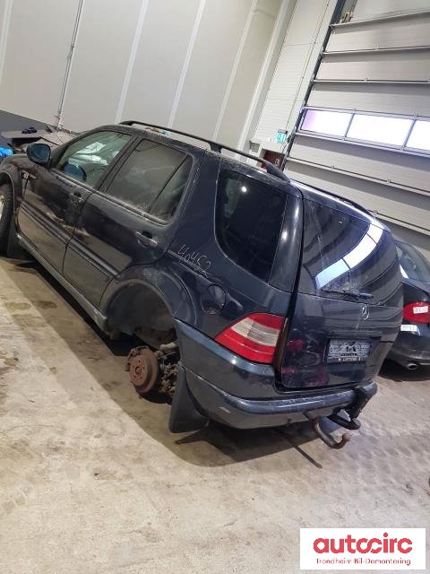 Mercedes ML 1997-2005 (W163) (W163), Motorkode: M111.977, Girkassekode: 