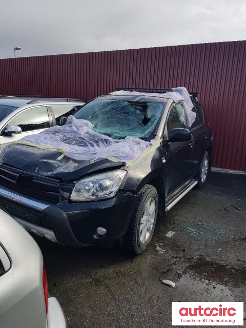 Toyota RAV4 2006-2009 (Type III, Fase 1) , Motorkode: 2AD-FTV|DPF, Girkassekode: 6TRINNS