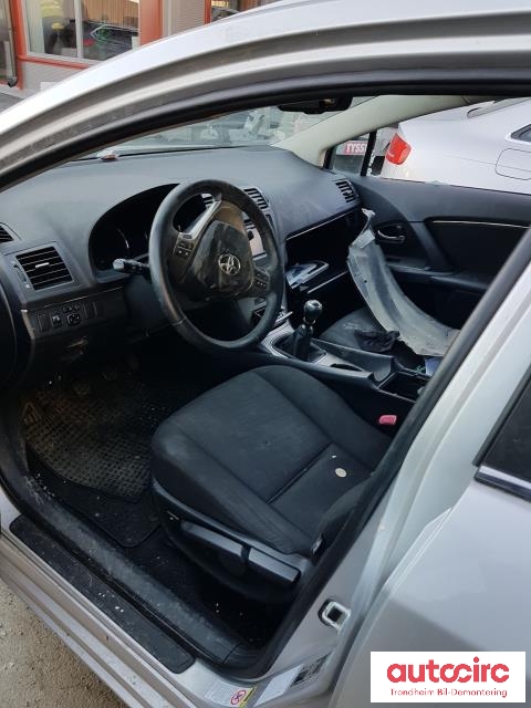 Toyota Avensis 2009-2015 (Type III, Fase 1) , Motorkode: 1AD-FTV, Girkassekode: 