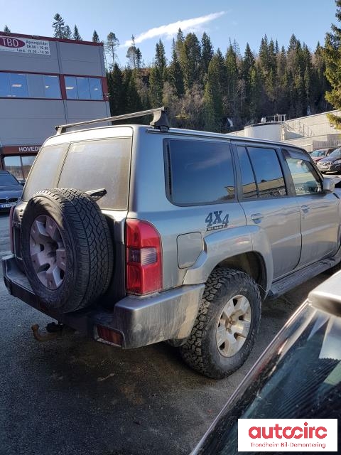 Nissan Patrol 2004-2010 (Fase 2) (Y61) (Y61), Motorkode: ZD30DDTI, Girkassekode: