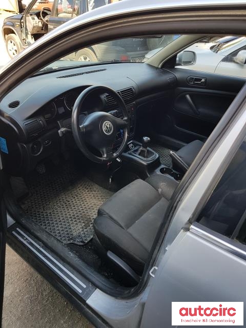 VW Passat 2001-2005 (B5,3BG) (B5,3BG), Motorkode: AVB, Girkassekode: 