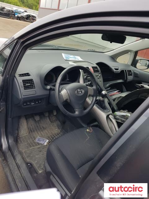 Toyota Auris 2007-2010 (Type I, Fase 1) , Motorkode: 1ND-TV, Girkassekode: 5 TRINNS