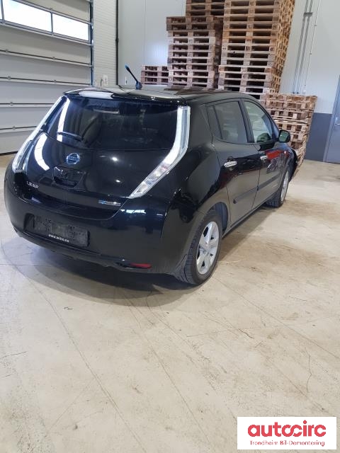 Nissan Leaf 2011-2017 (Type I) , Motorkode: EM61, Girkassekode: TRINNLØS