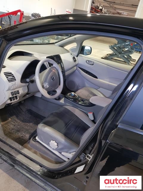 Nissan Leaf 2011-2017 (Type I) , Motorkode: EM61, Girkassekode: TRINNLØS