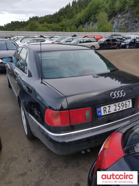 Audi A8 1995-2002 (Type I) , Motorkode: AFB, Girkassekode: CJX