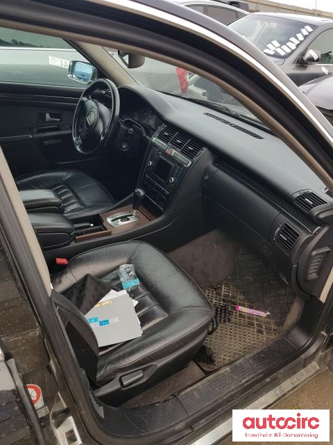 Audi A8 1995-2002 (Type I) , Motorkode: AFB, Girkassekode: CJX