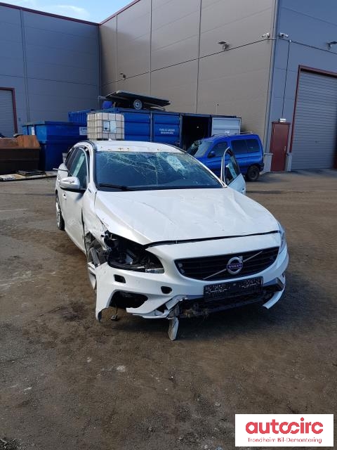 Volvo V60/V60 CC 2013-2018 (Type I, Fase 2) , Motorkode: D87PHEV, Girkassekode: 