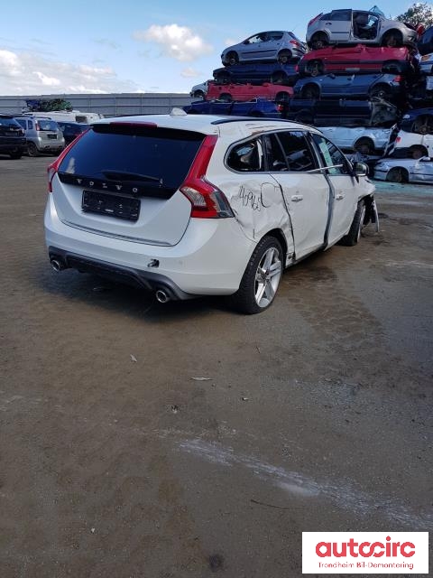 Volvo V60/V60 CC 2013-2018 (Type I, Fase 2) , Motorkode: D87PHEV, Girkassekode: 