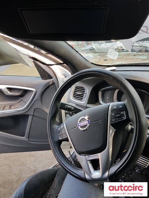 Volvo V60/V60 CC 2013-2018 (Type I, Fase 2) , Motorkode: D87PHEV, Girkassekode: 