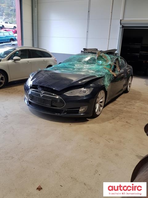 Tesla Model S 2013-2016 (Fase 1) , Motorkode: L1S, Girkassekode: TRINNLØS