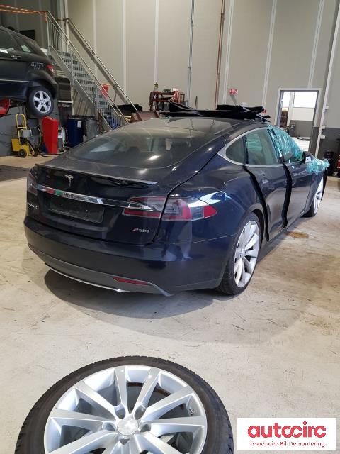 Tesla Model S 2013-2016 (Fase 1) , Motorkode: L1S, Girkassekode: TRINNLØS