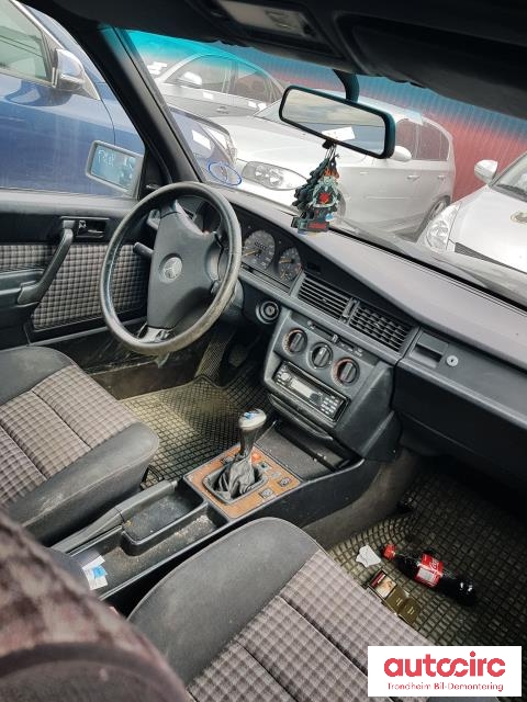 Mercedes 190 1984-1993 (W201) (W201), Motorkode: M102.910, Girkassekode: