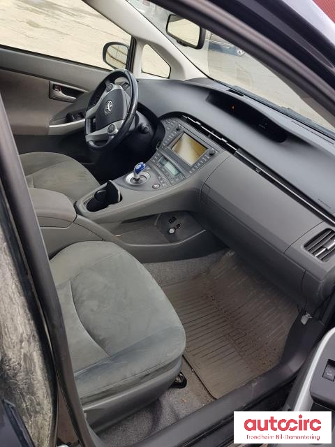 Toyota Prius 2009-2016 (Type III) (COMBI) (COMBI), Motorkode: 2ZR-FXE, Girkassekode: 