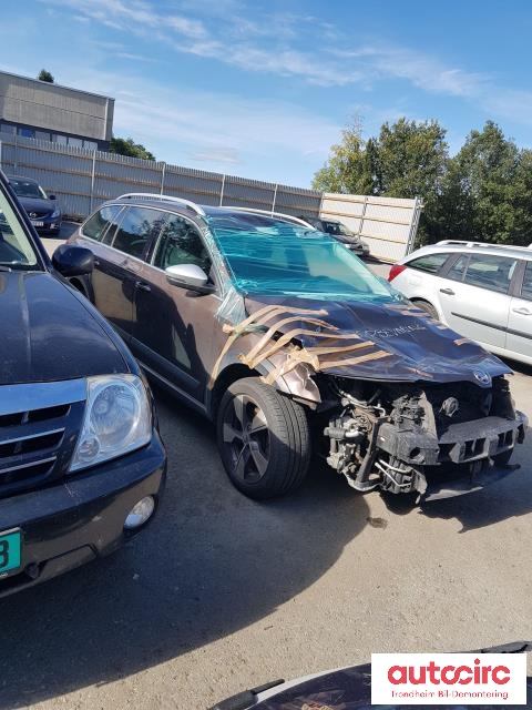 Škoda Octavia 2013-2016 (Type III, Fase 1) , Motorkode: CUNA, Girkassekode: QSL