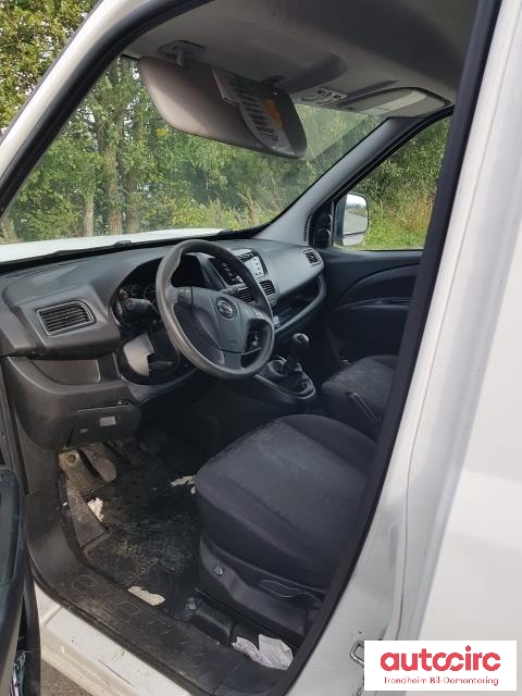 Opel Combo D 2012-2018 , Motorkode: A13FD, Girkassekode: 