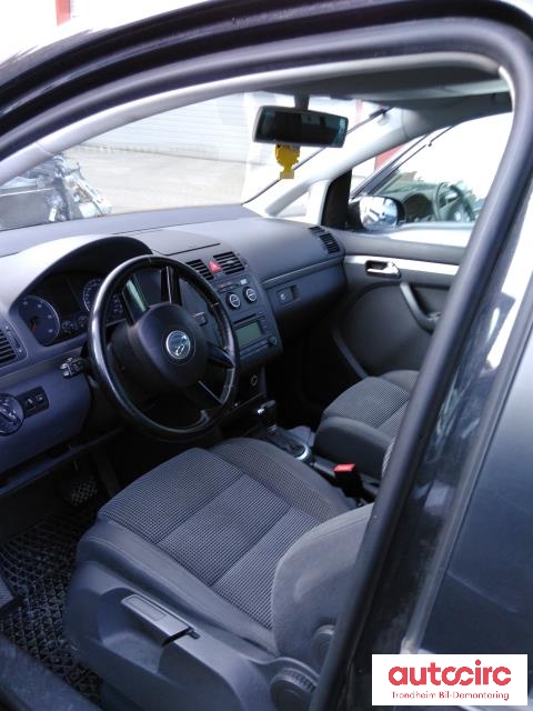 VW Touran 2003-2006 (Type I, Fase 1) , Motorkode: BKD, Girkassekode: HLG