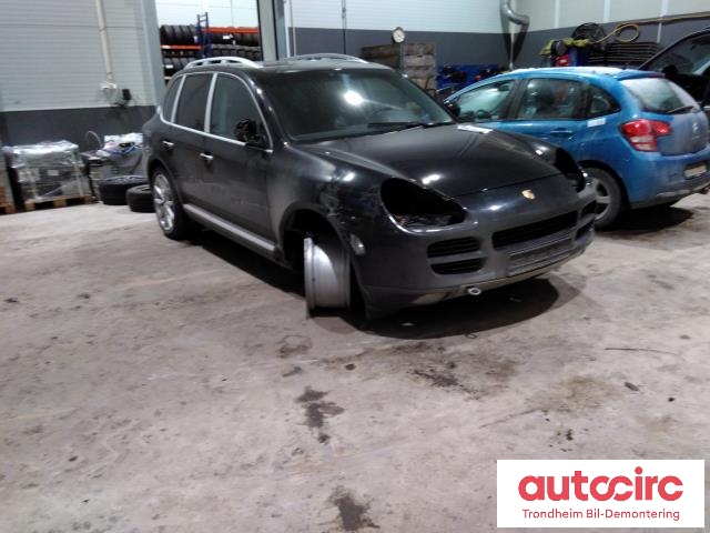 Porsche Cayenne 2002-2006 (Fase 1) (9PA) (9PA), Motorkode: BFD, Girkassekode: A4820