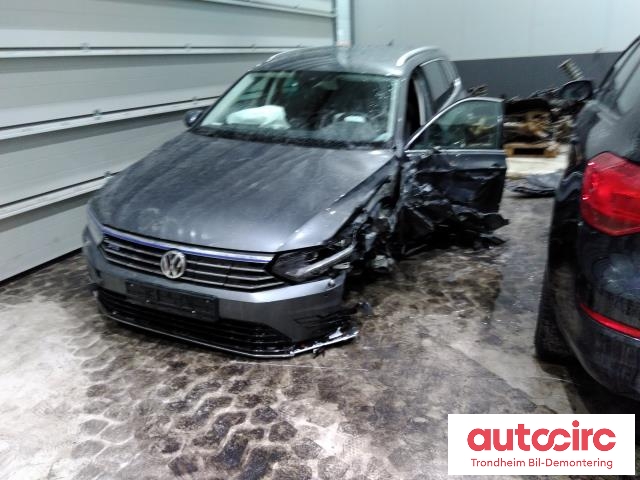 VW Passat 2015-2019 (Fase 1) (B8) (B8), Motorkode: CUKC, Girkassekode: SCB
