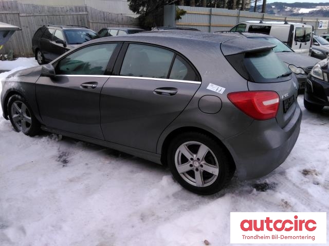 Mercedes A-Klasse 2012-2018 (W176) (W176), Motorkode: M270910, Girkassekode: 72400200140569
