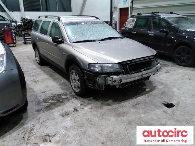 Volvo XC70 2001-2004 (Type I, Fase 1) , Motorkode: D5244T, Girkassekode: 8675148