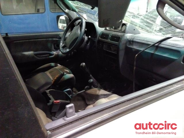 Toyota Land Cruiser 90 1996-2002 , Motorkode: 1KD-FTV, Girkassekode: 