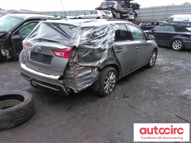 Toyota Auris 2013-2015 (Type II, Fase 1) , Motorkode: 1AD-FTV, Girkassekode: 