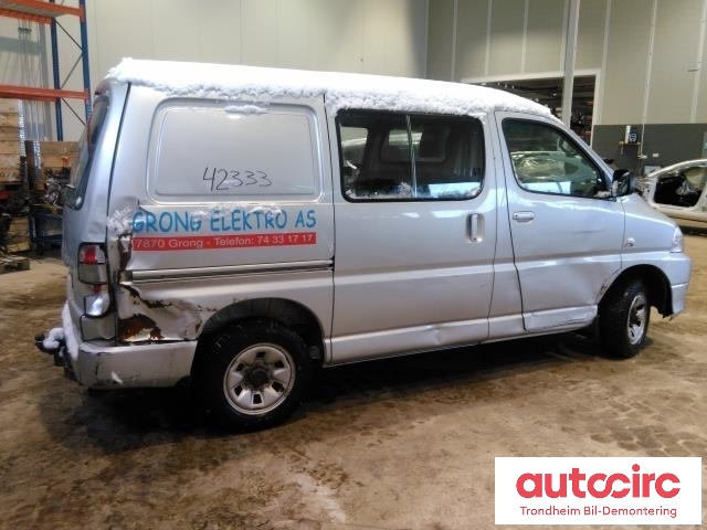 Toyota Hiace 2007-2012 (Fase 3) , Motorkode: 2KD-FTV, Girkassekode: 