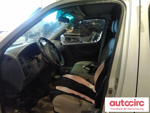 Toyota Hiace 2007-2012 (Fase 3) , Motorkode: 2KD-FTV, Girkassekode: 