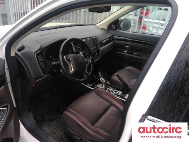 Mitsubishi Outlander 2015-->> (Type III, Fase 2) , Motorkode: 4B11, Girkassekode: 