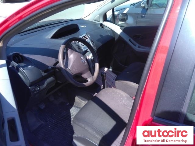 Toyota Yaris 2006-2009 (Type II, Fase 1) , Motorkode: 1KR-FE, Girkassekode: 