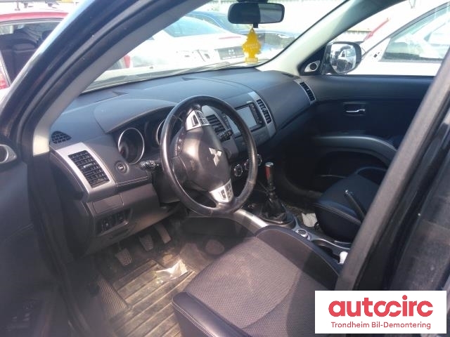 Mitsubishi Outlander 2010-2012 (Type II, Fase 2) , Motorkode: 4N14, Girkassekode: W6MBA-1-RRZC