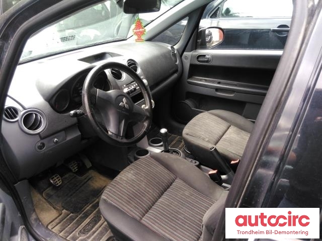 Mitsubishi Colt 2004-2008 (Type VII, Fase 1) , Motorkode: 135930, Girkassekode:
