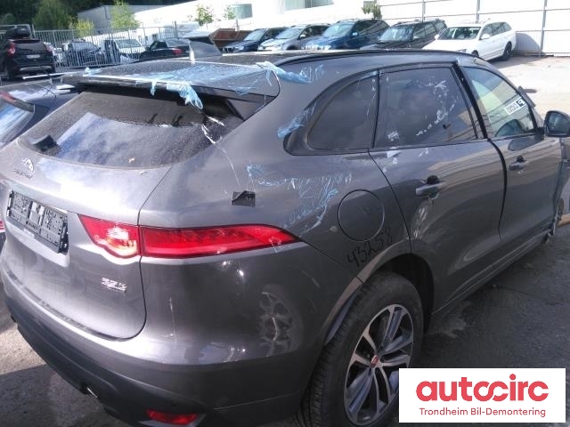 Jaguar F-PACE 2016-->> (X761) (X761), Motorkode: A20A, Girkassekode: 8HP45X